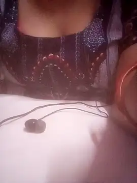 TINASONIのライブXXXチャット