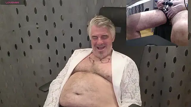 DirtyDaddy_CH Live XXX-Chat