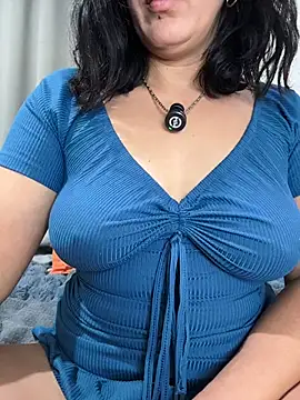 laqueq's Live XXX Chat
