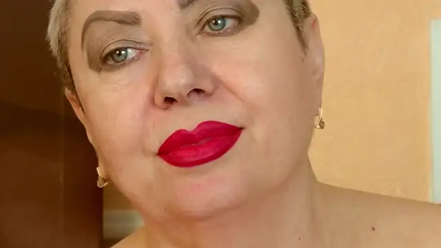 LadyPosh Live XXX-Chat