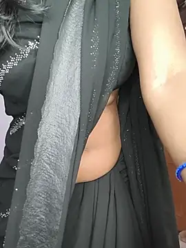 Taara1's Live XXX Chat