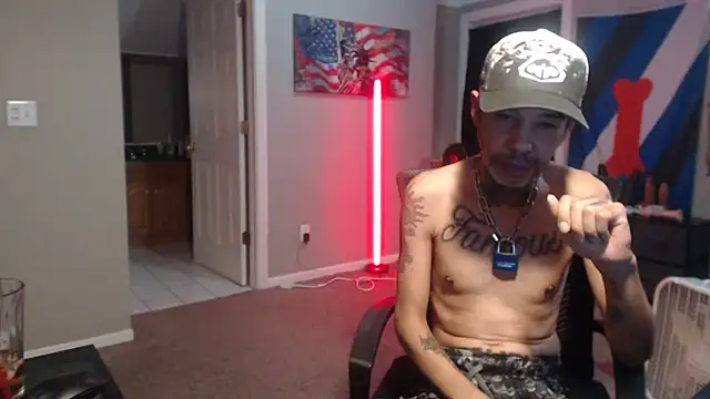 Michigan9000 Chat XXX in diretta