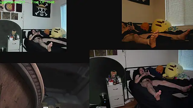 Živý XXX chat BigDickPlaya101