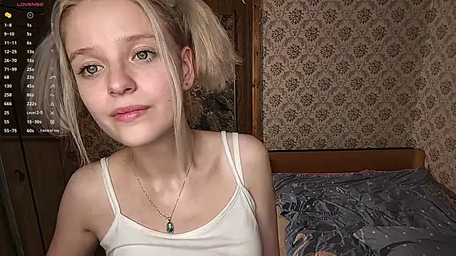 Smartemilia – Live XXX-chat