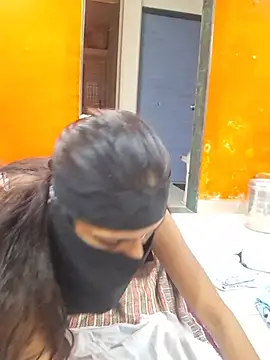 Marathi_Sayali élő XXX-chatje