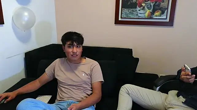Онлайн чат XXX bratbuddies