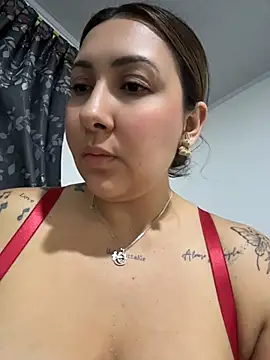 KittyObsession Chat XXX in diretta