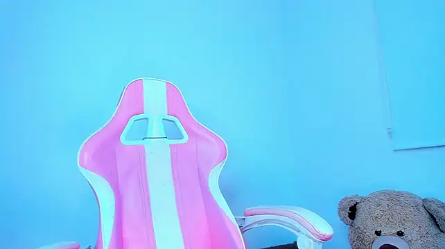 צ'אט XXX בשידור חי של Ariana_f
