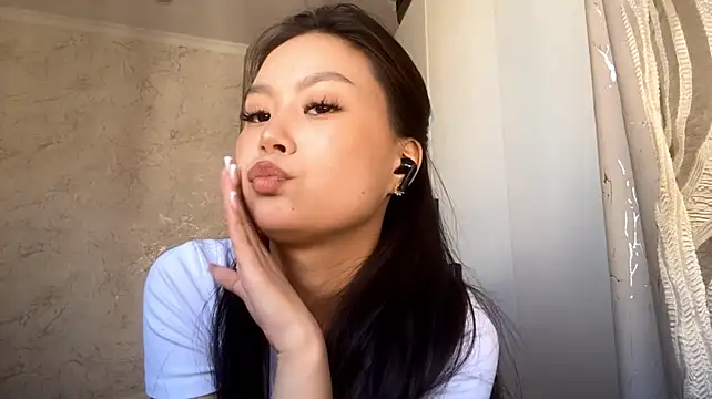 Erinlimma Live XXX-Chat