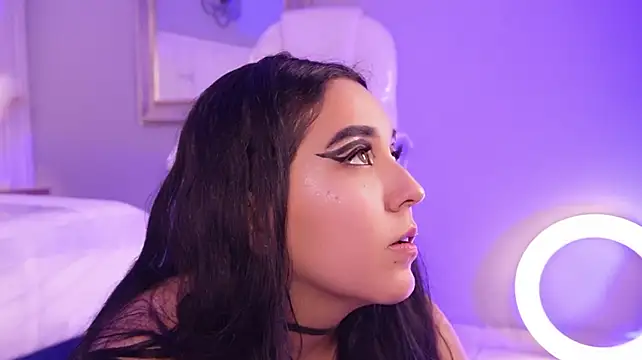 Chat XXX en directo de KatlynRous