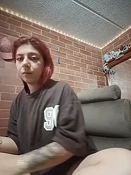_sasha_miller_ XXX чат на живо