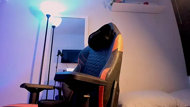 Živý XXX chat LarryGarzon