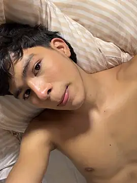 GoldenBenn Live XXX-Chat