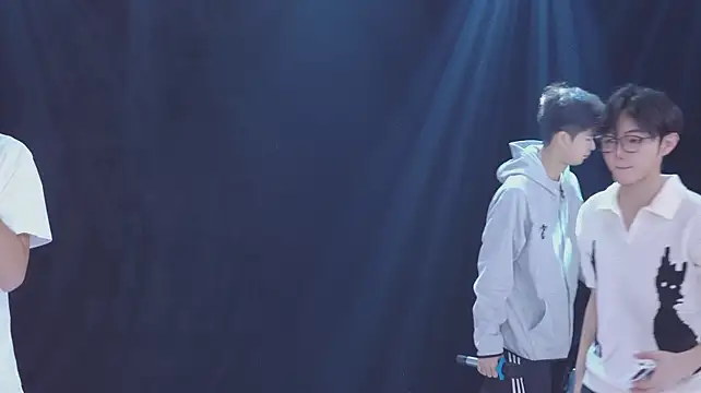 NCT-111 现场XXX聊天