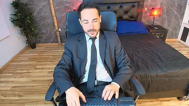 Adams_SanzのライブXXXチャット