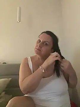 Vanillaecho7632 élő XXX-chatje