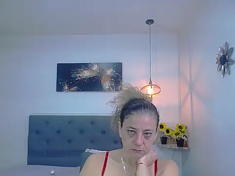 sasi_luna Live XXX-chat