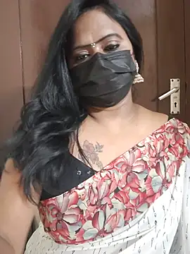 Czat XXX na żywo – Meera_mia
