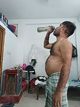 pintuS40's Live XXX Chat