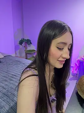 PiaSmile Live XXX-chat