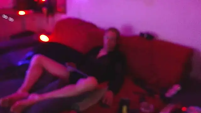 davidgntxxxxx Chat XXX in diretta