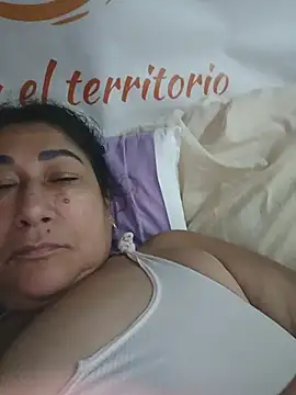 Chat +18 de PatriciaGrajales ao vivo