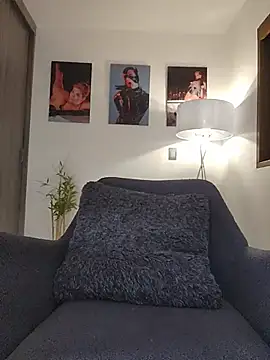XXX chat uživo modela Alice_Barry