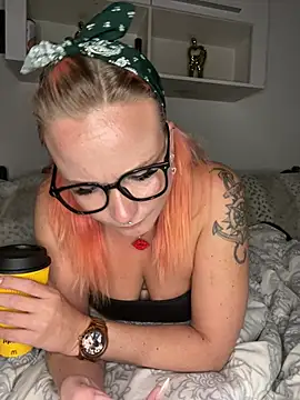 Fiebie_licious_ – Kamerová šou