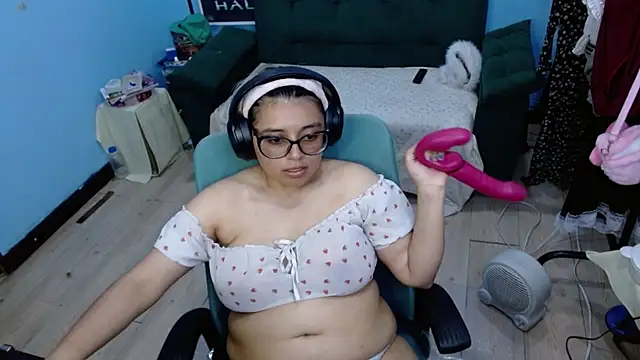 Živý XXX chat ohmysqueak