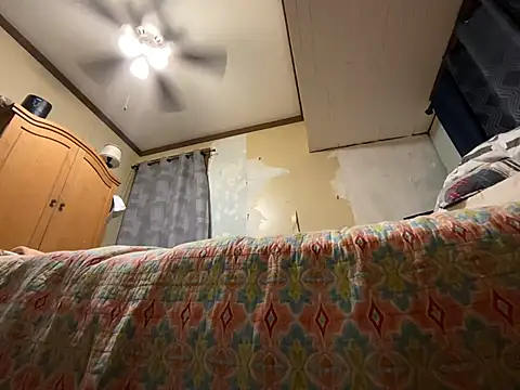 OGmailKnows Live XXX-chat