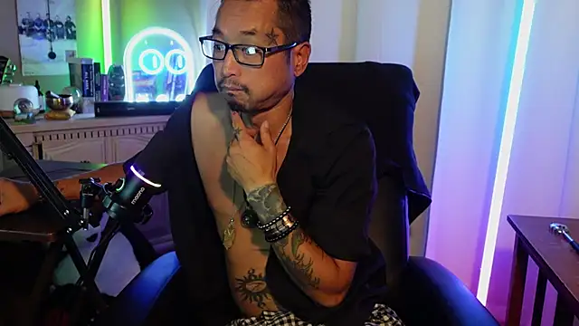 Ghost11_11n Live XXX chat