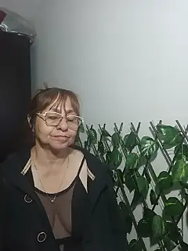 nicoltatiana_ Adlı Modelin Canlı XXX Sohbeti