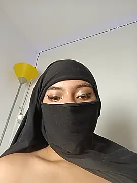 Samira_1's Live XXX Chat