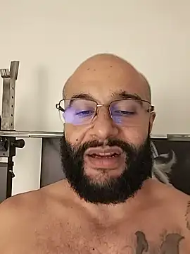 Chatroom XXX en direct de Luke__09