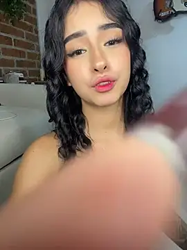 RosseMelody's Live XXX Chat