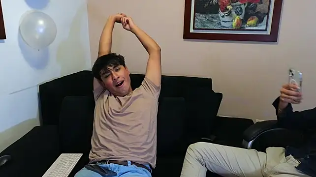 Živý XXX chat bratbuddies