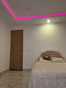 Chat XXX ao vivo de MissBecka_