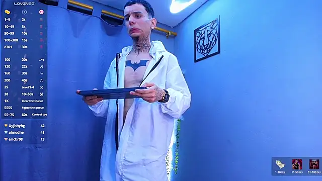 Živý XXX chat TheBatMansion