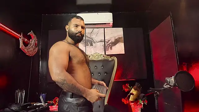 Chat +18 de BeardAndrew ao vivo