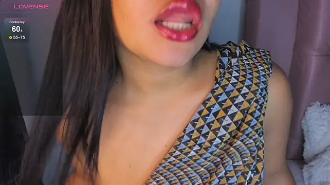 Chat +18 de shara_queen1 ao vivo