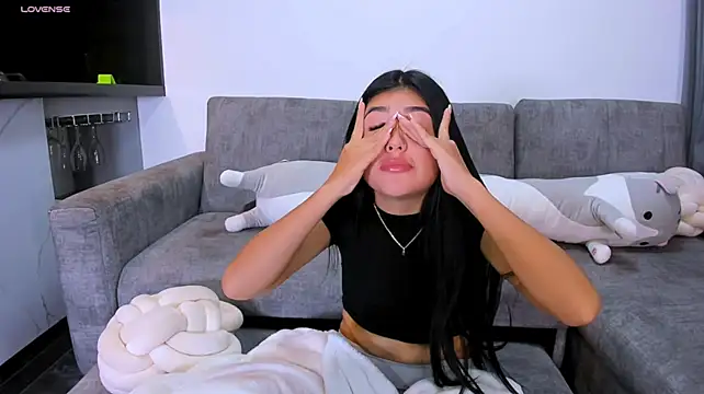 1lubonnie élő XXX-chatje
