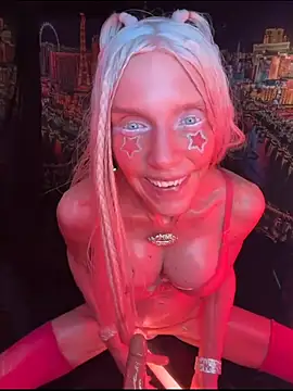 1NikiVegas' Live XXX Chat