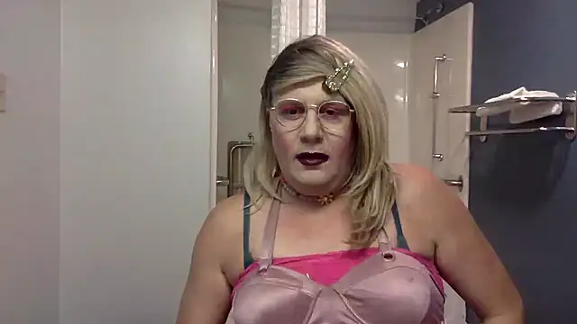 SSeekcd420333 Chat XXX live