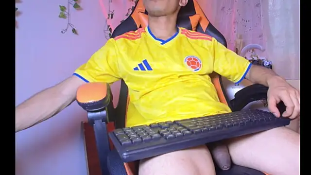 Apolo_fox22's Live XXX Chat