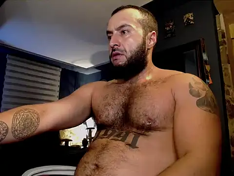צ'אט XXX בשידור חי של kink_8