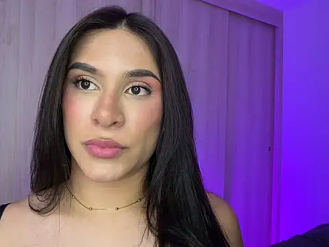 צ'אט XXX בשידור חי של sofia_rivers