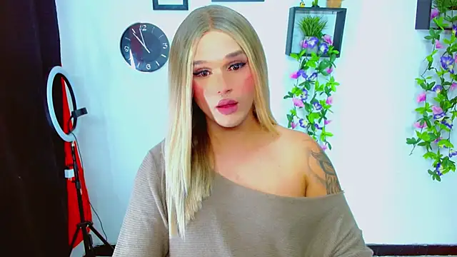 TaylorMon Live XXX Chat