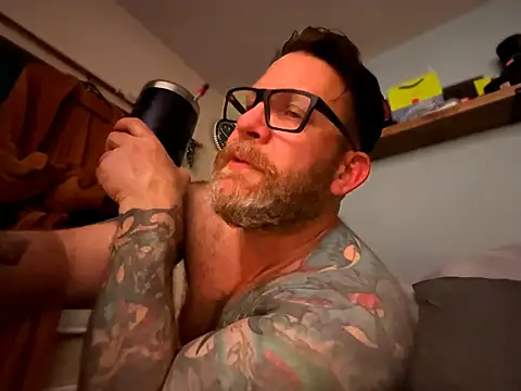 Tattooednakedguy Chat XXX in diretta