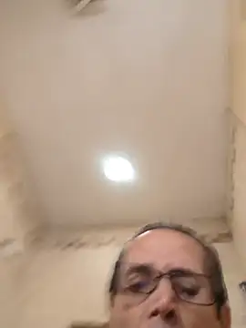 XXX chat uživo modela bobby69cock