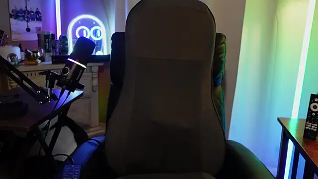Ghost11_11's Live XXX Chat